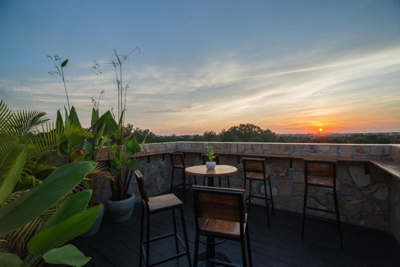 The Grand Cyclo Boutique Suite & Spa Siem Reap Exterior photo