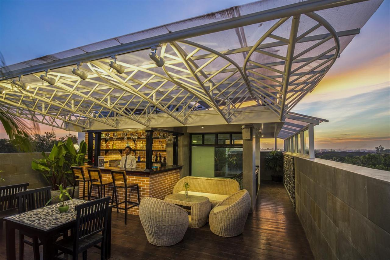 The Grand Cyclo Boutique Suite & Spa Siem Reap Exterior photo