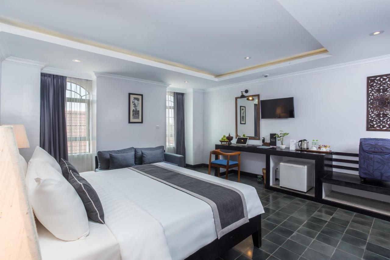The Grand Cyclo Boutique Suite & Spa Siem Reap Exterior photo